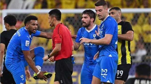 بعد شجاره مع حمد الله.. البليهي يستفز جماهير الاتحاد