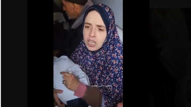 كلمات مؤثرة من فلسطينية استشهد توأمها.. جاءا بعد حرمان 11 سنة (شاهد)
