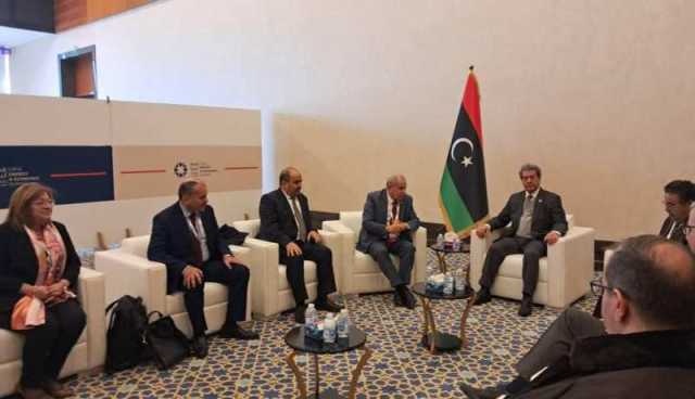 الجزائر وليبيا يوقعان إتفاقيات للتنقيب عن النفط