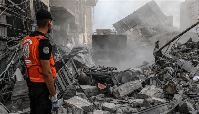 غزة.. ارتفاع حصيلة الضحايا إلى 32.070 شهيدا و74.298 جريحا
