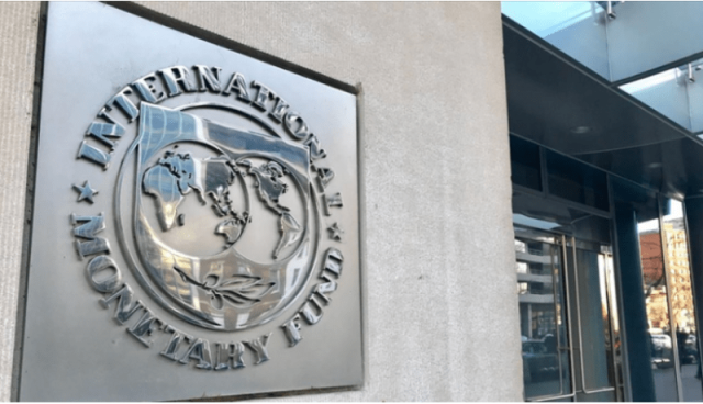 صندوق النقد الدولي يشيد بإلتزام الجزائر بالإصلاحات الإقتصادية والإستدامة المالية