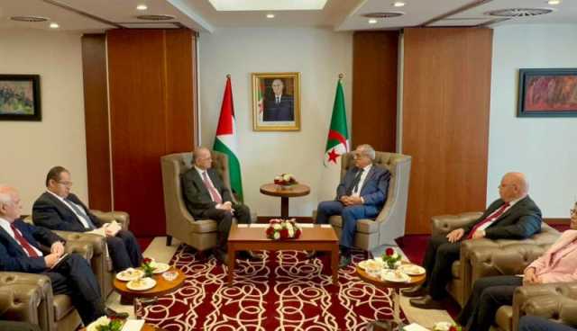 الوزير الأول ورئيس الوزراء الفلسطيني يبحثان مستجدات الاوضاع في الأراضي المحتلة