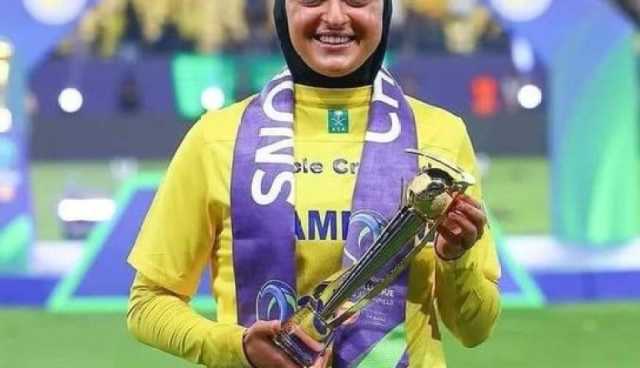 الجزائرية لينا بوساحة أفضل لاعبة للموسم في الدوري السعودي الممتاز