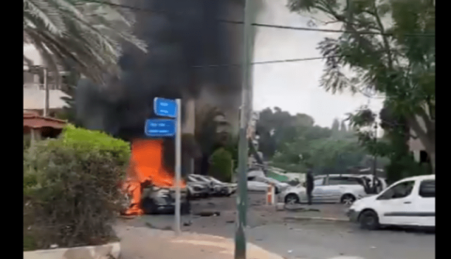 تفجير سيارة مفخخة في تل أبيب
