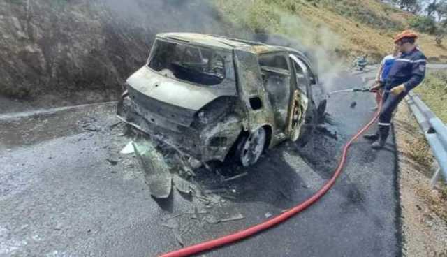 جيجل.. اخماد حريق سيارة ببلدية زيامة منصورية