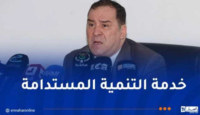 وزير الاتصال: أدعو الصحافة لأن تكون قوة إقناع للتعريف بفرص الاستثمار