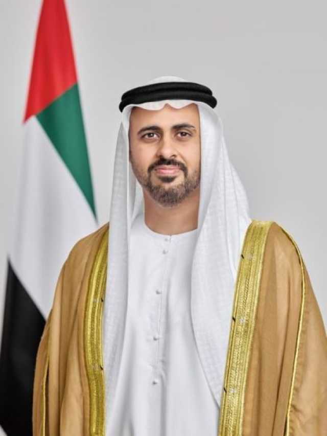 ذياب بن محمد بن زايد: “الإمارات معك يا لبنان” تجسد إرث زايد الإنساني وقيم التآزر والتضامن المتجذرة في مجتمعنا