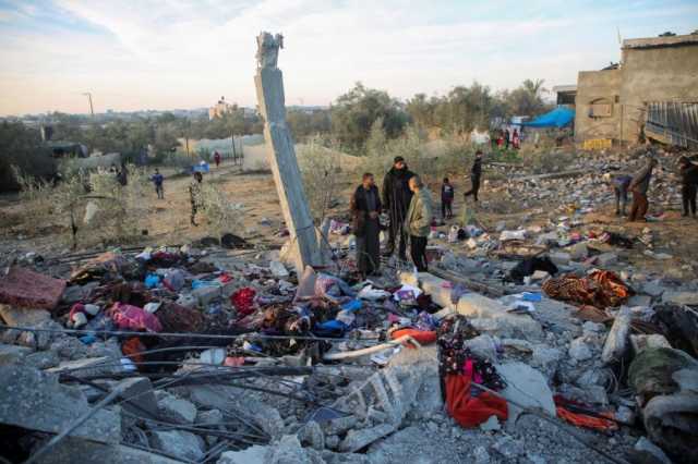 عشرات الشهداء الفلسطينيين في غزة والضفة الغربية