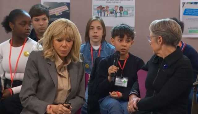بالفيديو.. رئيسة الوزراء الفرنسية تتنمر على طفلة تعرضت للمضايقات في المدرسة