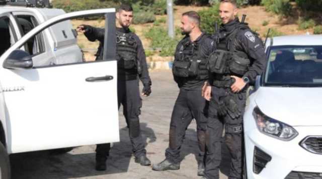 الاحتلال يعتقل أردنيا بدعوى تنفيذه عملية طعن في تل أبيب