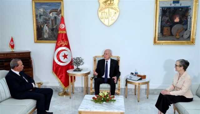 موقع 24 : قيس سعيّد: تونس تواجه إرهاب عصابات الاحتكار