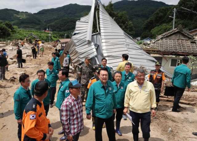 حصيلة جديدة لضحايا الفيضانات في كوريا الجنوبية