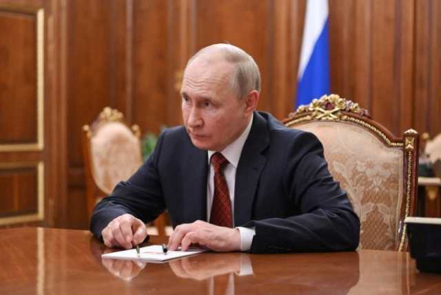 بوتين: موسكو مستعدة للعودة إلى اتفاق تصدير الحبوب