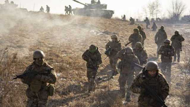 مصدر عسكري: القوات المسلحة الأوكرانية تنشر الألغام في أحياء كوبيانسك والجيش الروسي يتقدم