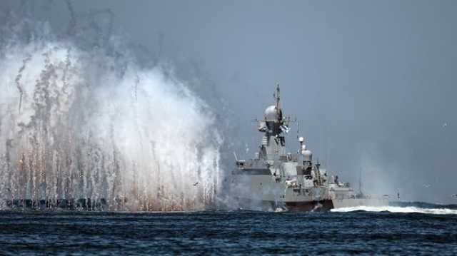 الدفاع الروسية: السفن المتحركة في البحر الأسود نحو أوكرانيا ناقل محتمل للعتاد العسكري- عاجل