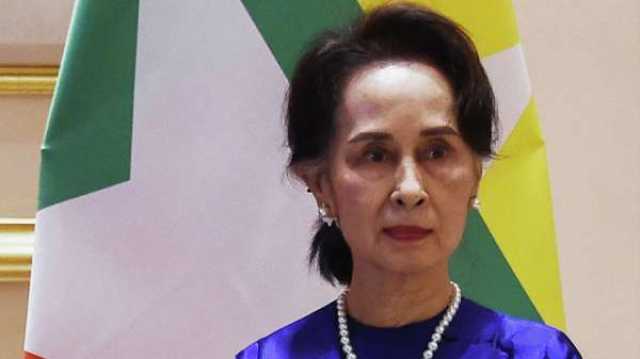 عفو جزئي وتخفيف عقوبة زعيمة ميانمار السابقة سو تشي بـ 6 سنوات