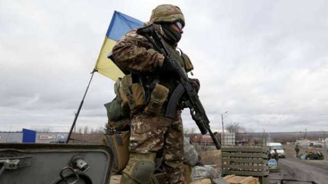 مصدر: نظام كييف يجبر ضباط الشرطة وعناصر الدفاع الإقليمي الأوكراني على إعطاء عيناتهم الحيوية