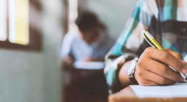 التربية: أكثر من ٧٣ ألف طالب يتقدمون لامتحان التوجيهي السبت