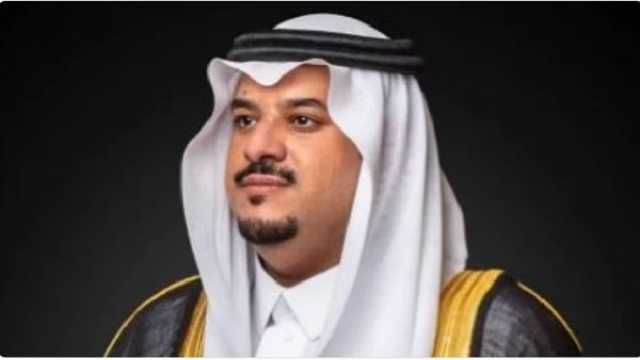 نائب أمير الرياض يؤدي صلاة الميت على الأمير الدكتور تركي بن محمد بن سعود الكبير آل سعود