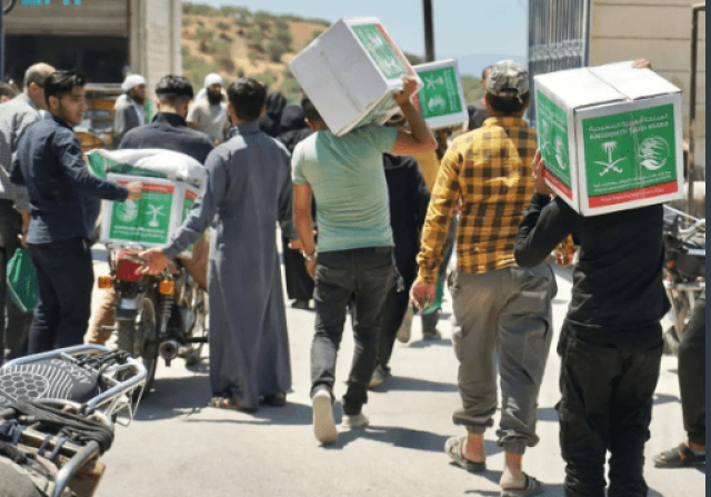 1,200 أسرة استفادت من مساعدات مركز الملك سلمان للإغاثة بإدلب