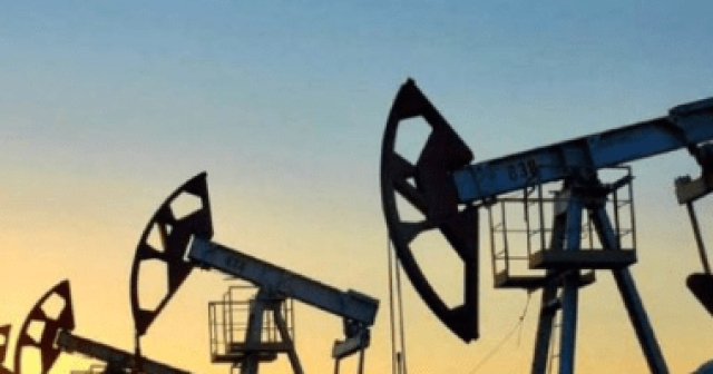 اقتصاد وبورصة مكاسب أسبوعية لأسعار النفط بالأسواق العالمية 1.8% لخام برنت و2.1% للخام الأمريكى
