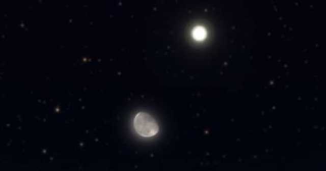 هواة الظواهر الفلكية.. القمر يقترن بعطارد فى مشهد بديع مساء الأربعاء