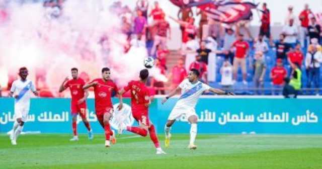 - الهلال يتأهل لربع نهائى البطولة العربية ويقصى الوداد المغربى.. فيديو