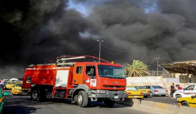 اندلاع حريق كبير داخل مخازن متنوعة في محافظة النجف