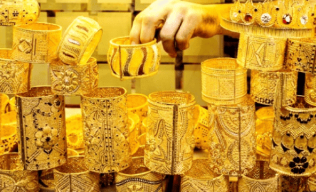 اسعار الذهب في لبنان اليوم الاحد 23-7-2023 كم سعر ليرة الذهب في لبنان بالدولار أخيرة