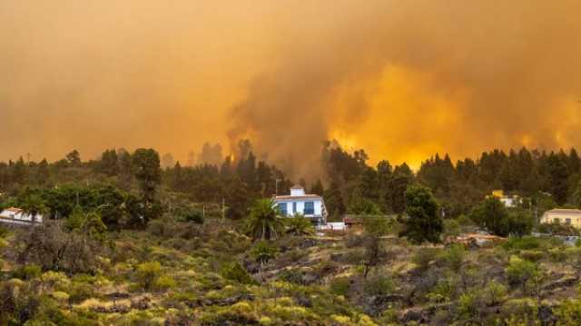 يورونيوز : شاهد : حرائق لا بالما الإسبانية يلتهم 5 آلاف هكتار ويتسبب بإجلاء أكثر من 4 آلاف شخص