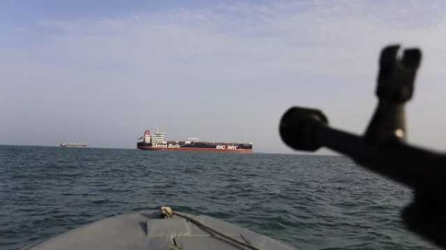 يورونيوز : واشنطن تدفع بمقاتلات 'إف 16' وسفينة مدمرة إلى الخليج لردع إيران