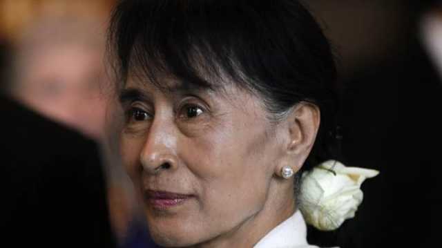 يورونيوز : نقل زعيمة ميانمار السابقة سو تشي من السجن إلى مبنى حكومي