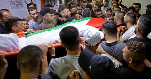 آلاف الفلسطينيين في نابلس يشيعون الشهيد محمد ندى