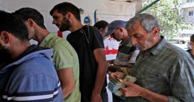 مال واعمال انهيار الليرة السورية وخسارة ثلث القيمة بغضون شهرين