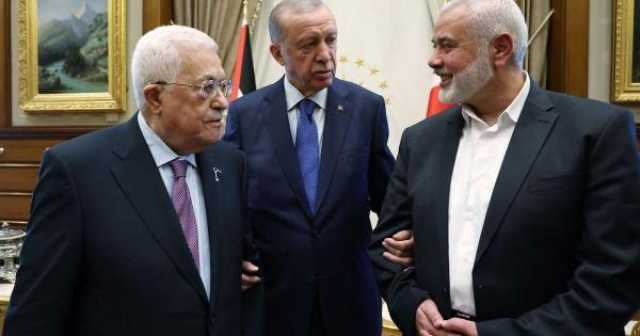 قناة تكشف تفاصيل محادثات الرئيس عباس مع هنية في تركيا