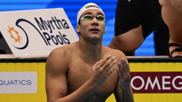 - السباح التونسي أيوب الحفناوي يحرز ذهبية بطولة العالم في سباق 800 متر سباحة حرة