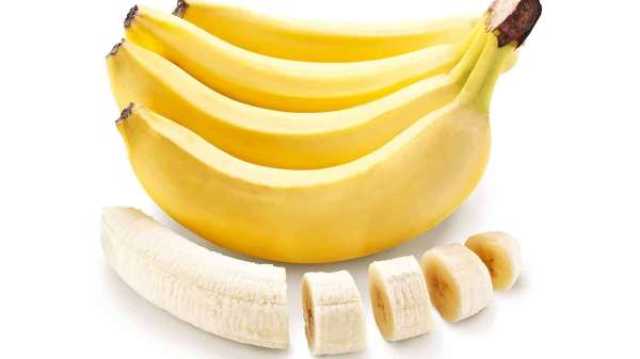 طريقة لا تخطر على بال لحفظ الموز أطول فترة ممكنة في الصيف.. اعتمدي عليها منوعات
