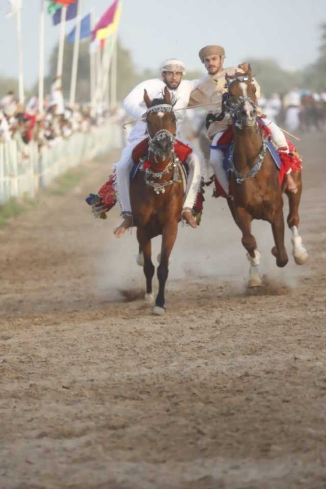 - جعلان بني بوعلي تفوز بمسابقة رياضات الخيل التقليدية