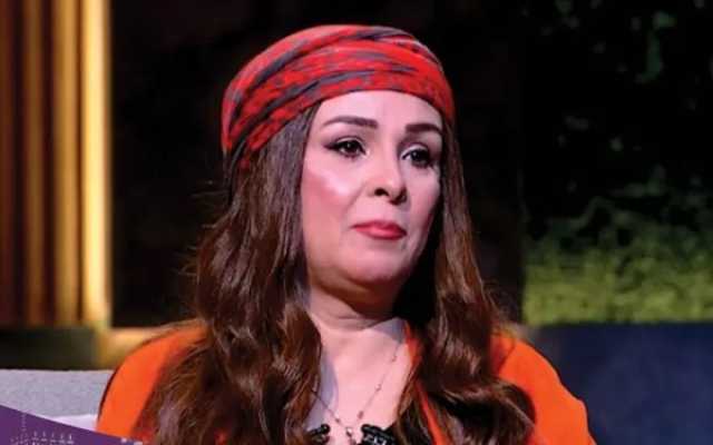 الجمهور مستاء من حنان شوقي بعد تصريحاتها حول (الحجاب) ترفيه