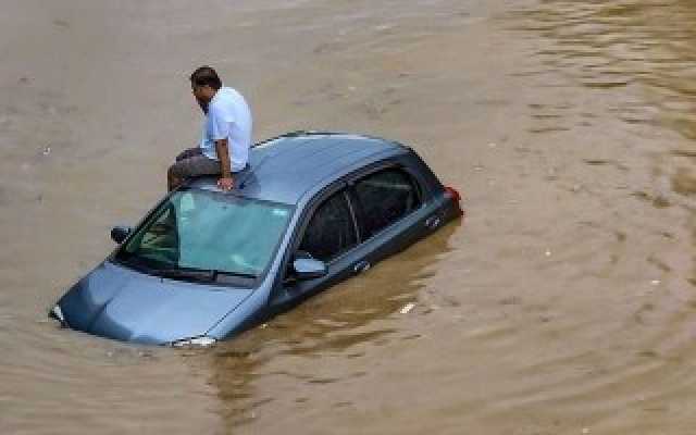 صحيفة البيان : مقتل 15 شخصاً جراء فيضانات في الهند