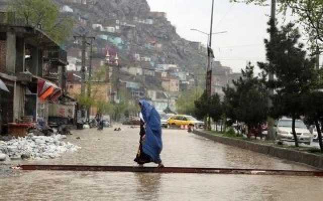 صحيفة البيان : 31 قتيلاً جراء فيضانات غزيرة في أفغانستان