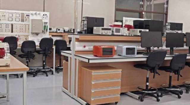 افتتاح أول مختبر كمومي أكاديمي في أبوظبي
