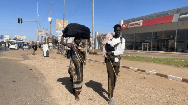 معاناة جديدة.. موجات الحر ونقص الغذاء تفاقم أزمة السودانيين