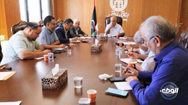 بلدية بنغازي تبحث مع مؤسسة ألمانية سبل معالجة الوضع الراهن للمكب العام بقنفودة