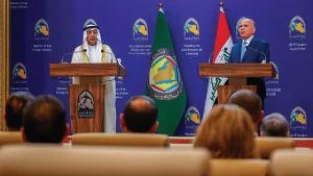 أمين عام التعاون الخليجي يؤكد أهمية تعزيز العلاقات الخليجية العراقية في كافة المجالات