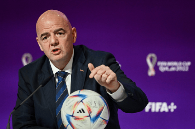 - إنفانتينو: كأس العالم لكرة القدم للسيدات سترد على المشككين