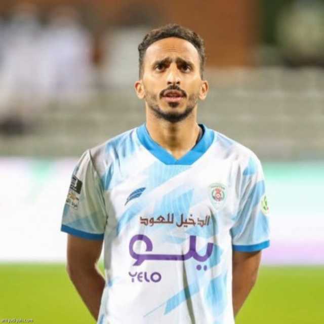 - العمري يودع جماهير أبها ويستعد لمشواره مع الاتحاد