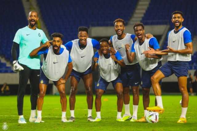 - النصر يجهز 23 لاعباً لموقعة الشباب