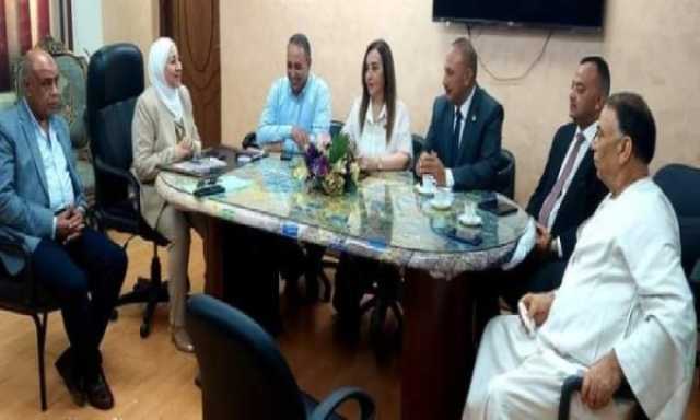 لطرح مشروعات الخطة الاستثمارية.. نائب محافظ القاهرة تعقد لقاءًا موسعاً مع نواب البرلمان