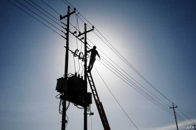 خطة تخفيف الأحمال.. المواعيد الرسمية لقطع الكهرباء في السويس (صور)